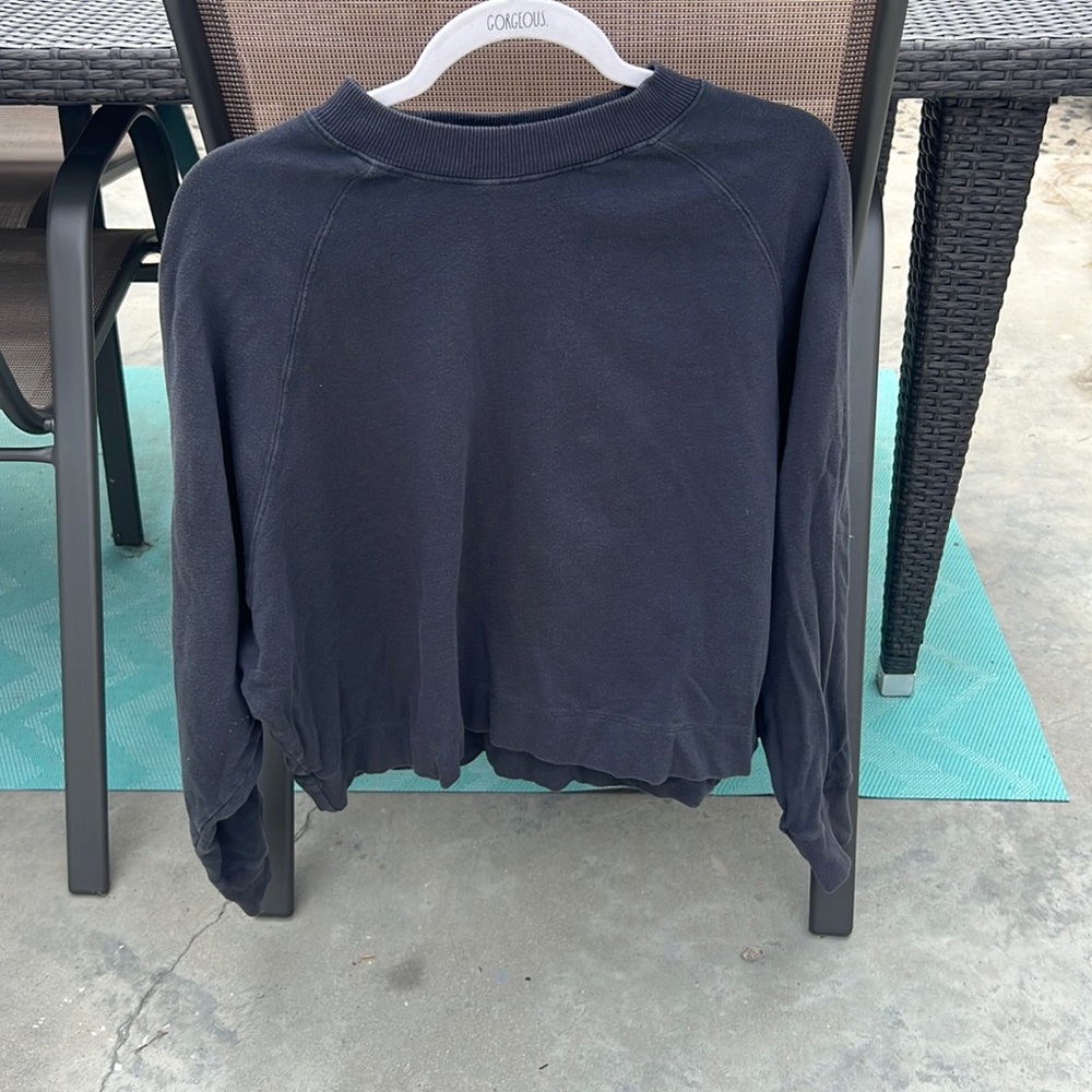 Brand New Vuori sweatshirt oversized